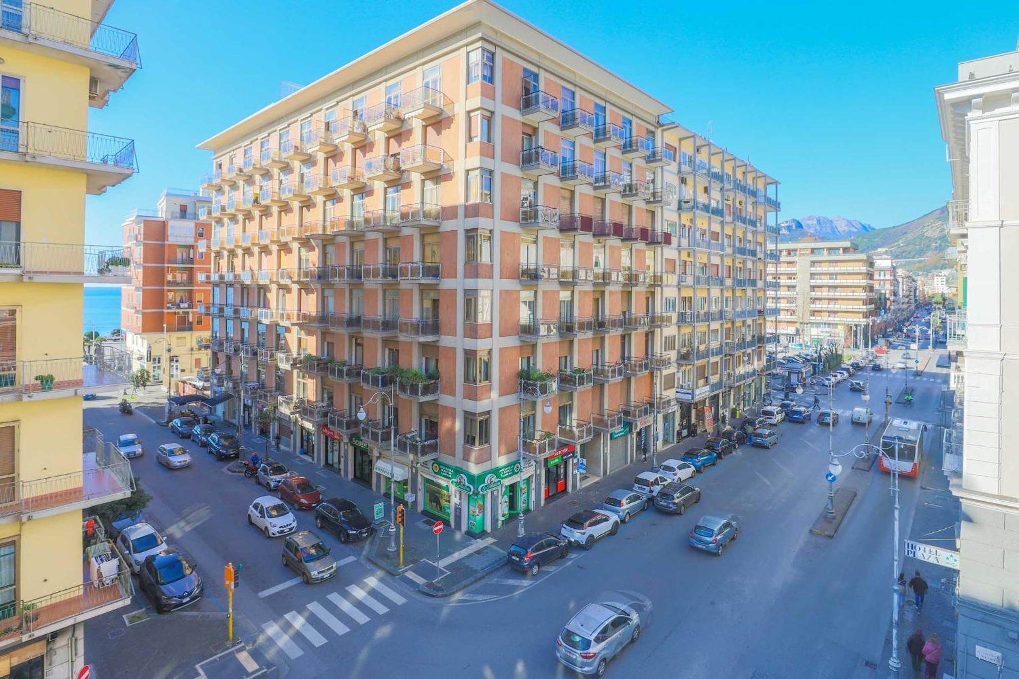 B&B Salerno Centrale Zewnętrze zdjęcie